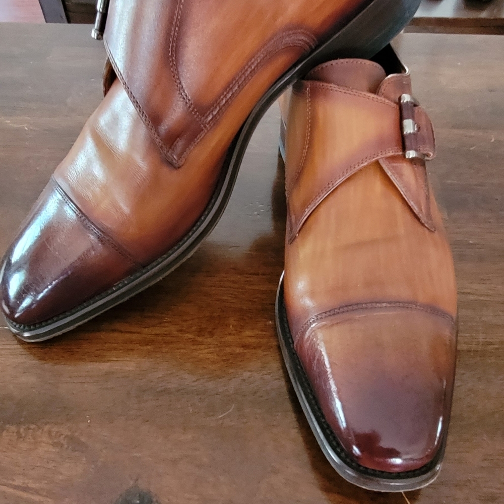 Magnanni monk straps